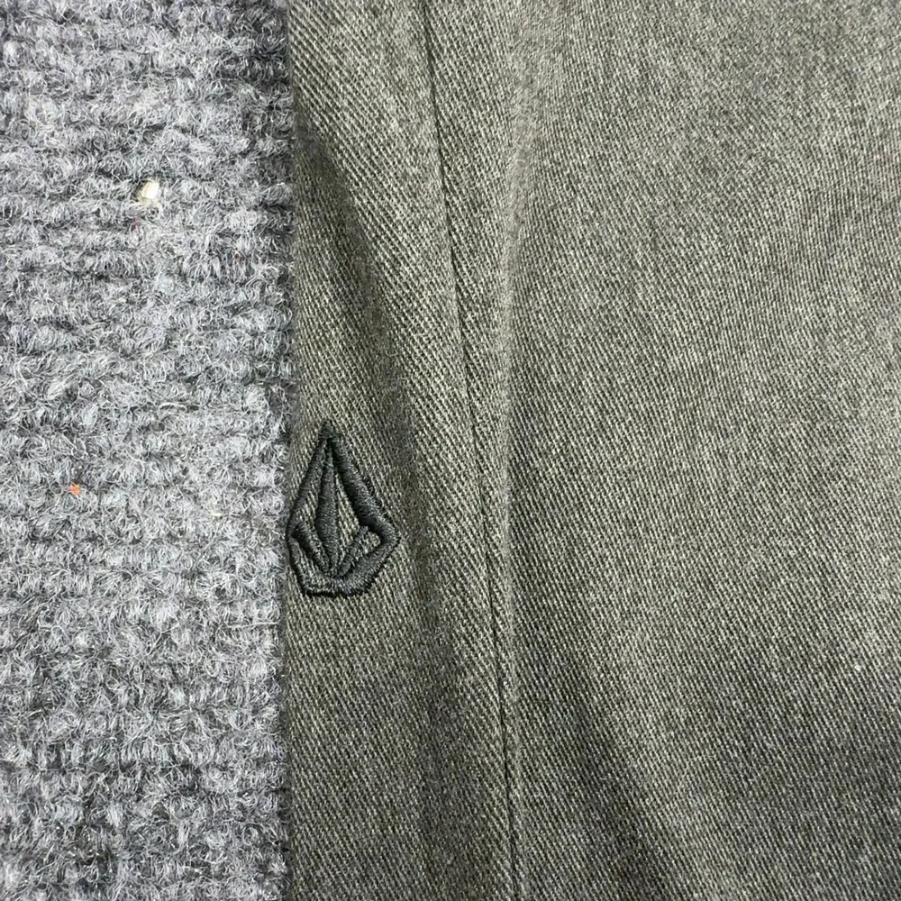 Volcom Pants Mens 40 Grey Cotton Polyester Chino Skateboard Casual Streetwear